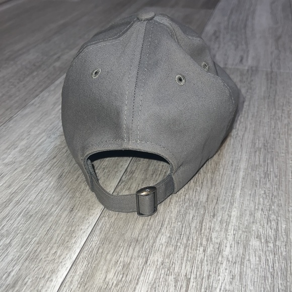 Bass pro clubs adjustable hat. One size fits most - Picture 4 of 6